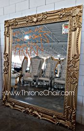 THRONE CHAIR