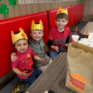 elite nanny
babysitter
special needs care
senior care
tutor
housekeeping
in-home care