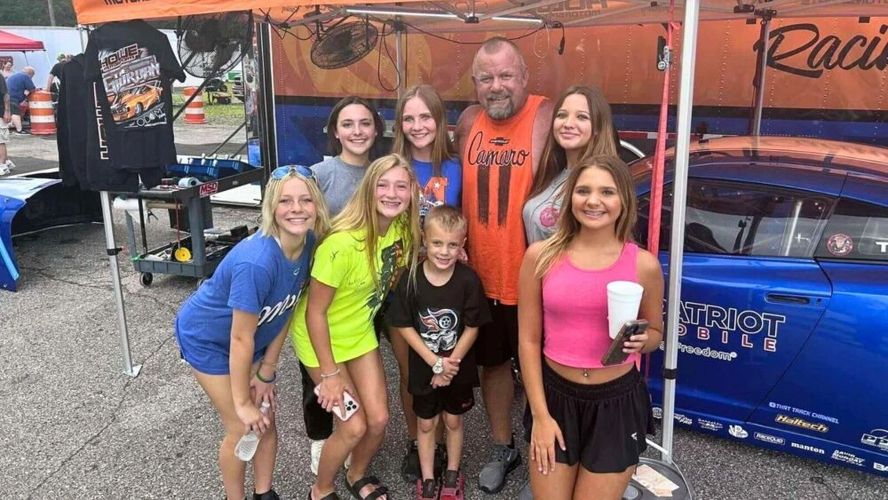 https://dragillustrated.com/jim-howes-horsepower-for-kids-provides-unique-experiences-to-underprivil