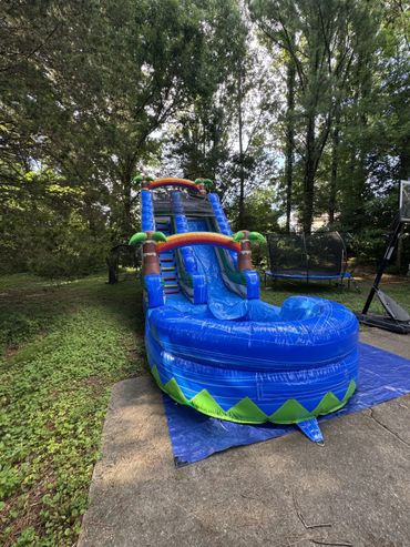 Inflatable waterslide rental