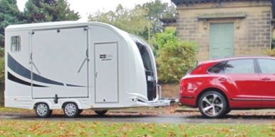 light weight horse trailer bumper pull horsebox import financing customs bockmann maple lane