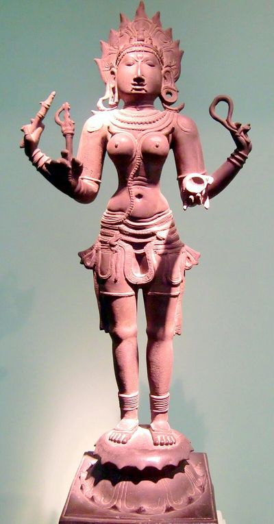 A Tamil depiction of Kali as a statue