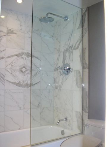 Frameless Fixed glass Shower shield