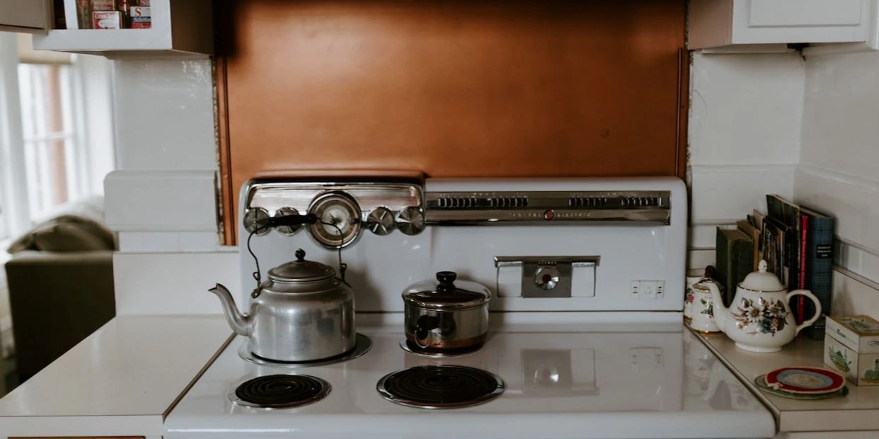 A clean stove for maintenance cleaning in your home.  