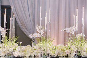 Columbus wedding flowers
luxury head table 