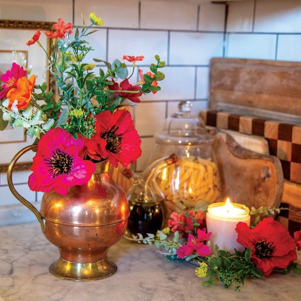 Elevate a kitchen's style with the Sunset Poppy & Blooms collection.