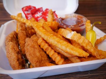 chicken tenders with fries