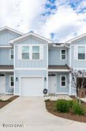 Townhouse in Panama City Beach
Condo Land Real Estate