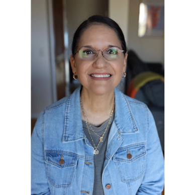 My name is Nalei Meneses, I was born in Naalehu, Hawaii, and currently live in Leesburg, Virginia. I