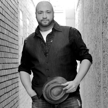 LEE SIEGEL - Artistic Director