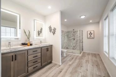 Front porch and entryway of a featured modular homes in indiana.