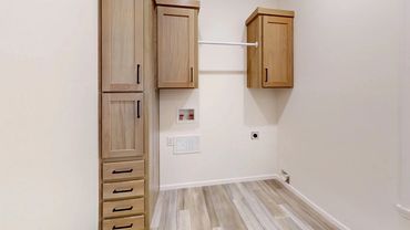 Example of a stylish bathroom in a modular homes indianapolis.