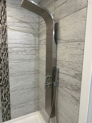 Fully installed manufactured home by Fahl Homes—wells, driveways, and utilities included.