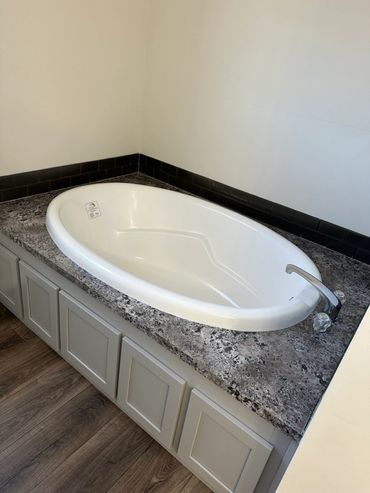 Happy customer review of their Fahl Homes modular home project.