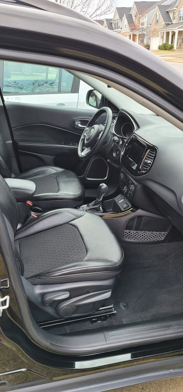 Final Result of interior auto detailing.