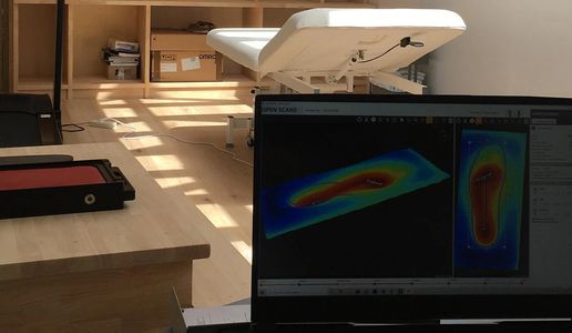 Biomechanisch onderzoek
voetonderzoek
sportblessure
loopanalyse
ganganalyse
voetklachten
steunzolen
