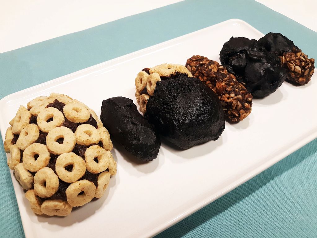 Cereal and Granola Carob Coated Date Bars