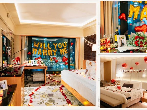 Room of Roses - Marriage proposal surprise