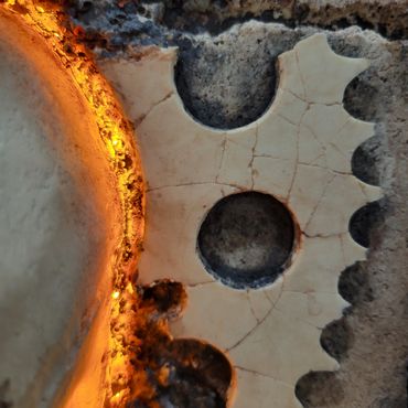 Hi resolution image of fossilized micro fractures and light glow