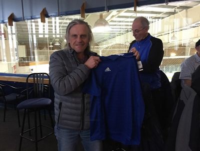 Jim Fyshe won his shirt!