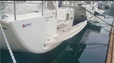 Hydraulic garage door for boats and yachts.