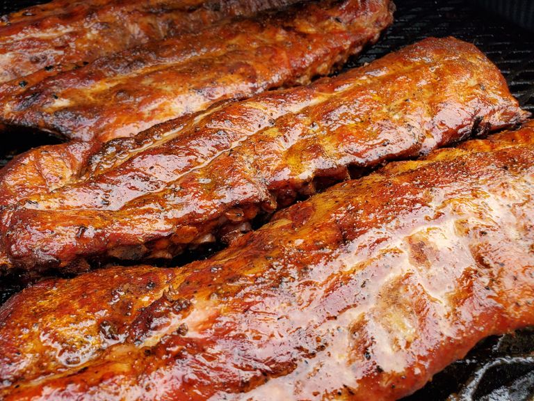 AManda's BarBeeQue award winning smoked Ribs