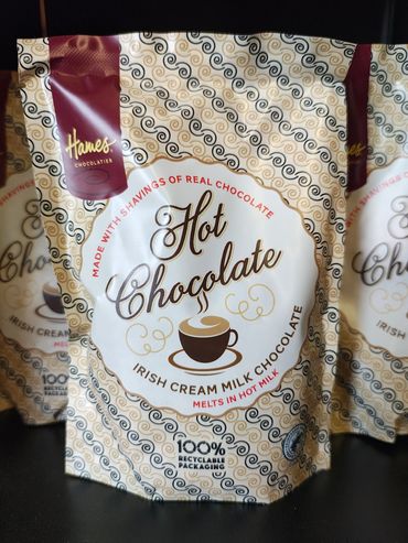 These wonderful hot chocolate flakes comes in different flavors for you to explore and enjoy.
Dark