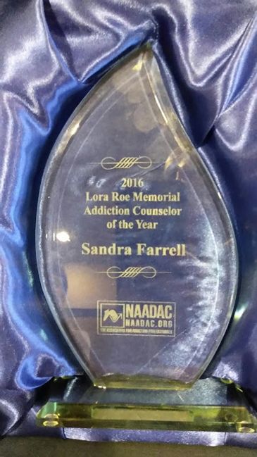 Lora Roe Memorial Addiction Counselor of the year awarded to Sandra Farrell