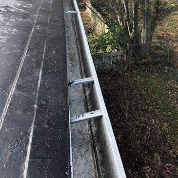 visibly clean gutter cleaning gutters