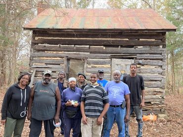 Community Workday with community. Parker Sydnor historic site, Nov. 2023.
Photo: Jody Dye Lahendro