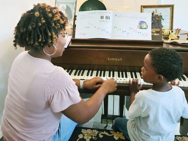 piano lessons, music students, music therapy, therapeutic music, music education