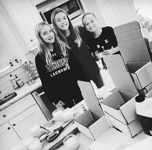 Hi, we’re Jada, Ava, and Ellie, founders of JAE candles and co. We bring your all-natural soy wax ca