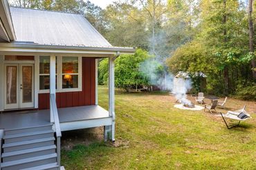 Porch, fire pit and hammock