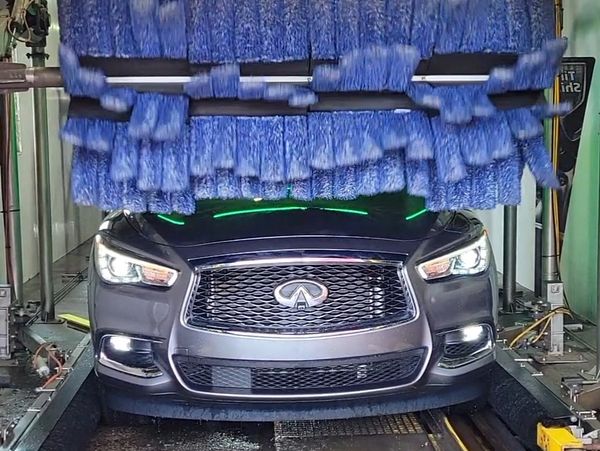 Unlimited monthly outstanding wash club at Mr. T's auto wash in Rochester Hills, Michigan.