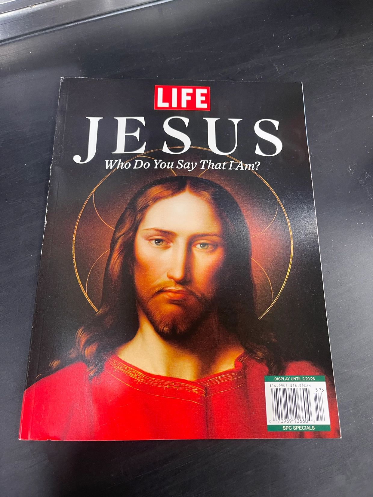 LIFE magazine cover featuring a portrait of Jesus with the title "Who Do You Say That I Am?"