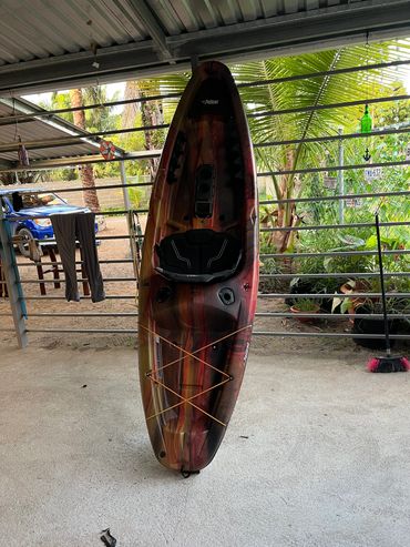 Nosotros alquilamos KYAKS per hora