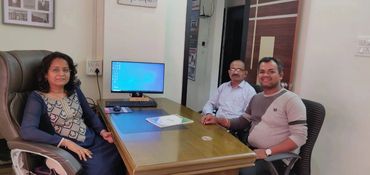 Dr Sandhya Salway during psychological counseling