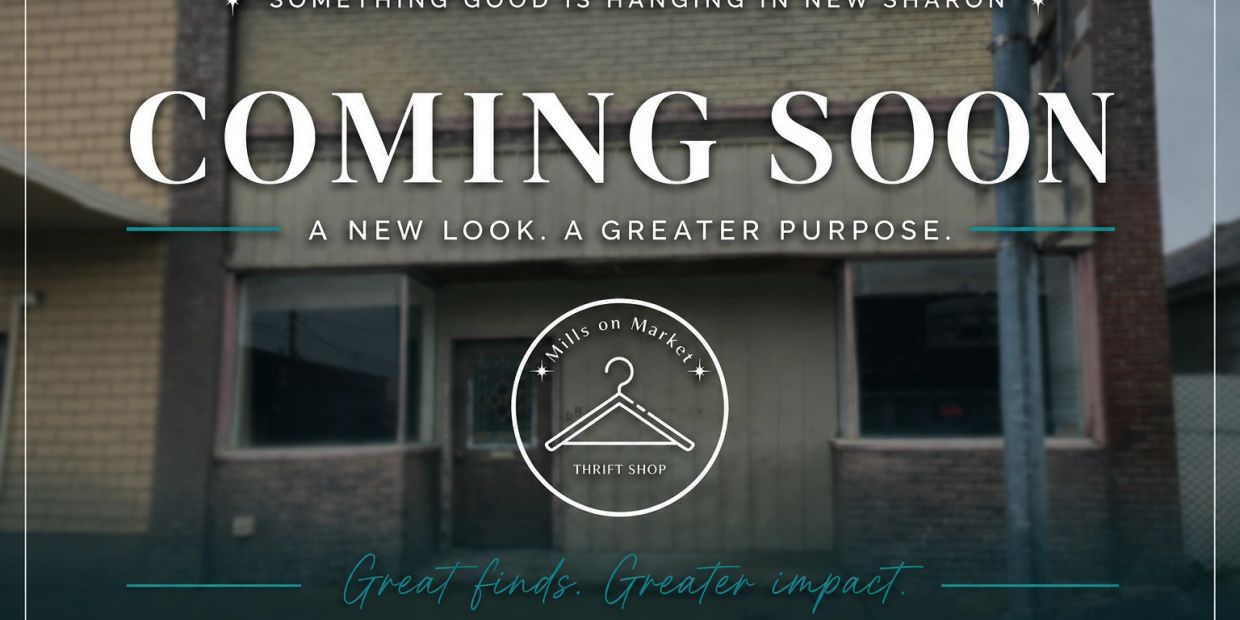 Announcement for a new thrift shop coming soon.