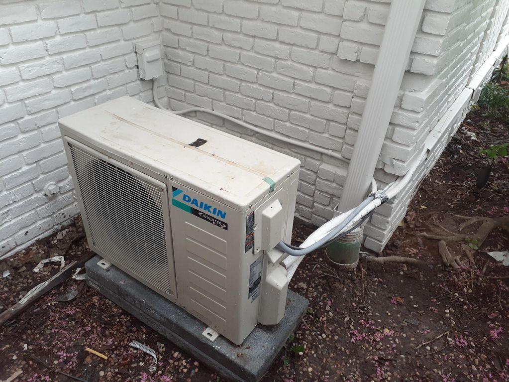Here is an install of the Outdoor Unit at Memorial area.