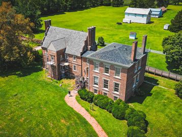 Bacons Castle, Surrey Virginia