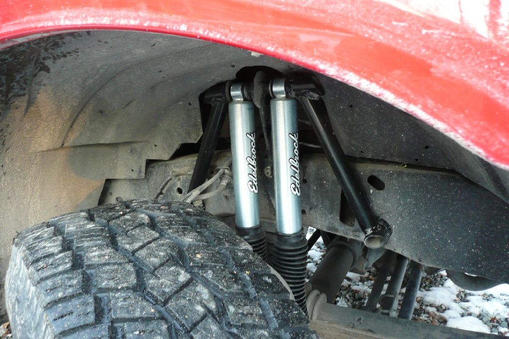 Dual shocks with 4 Lift