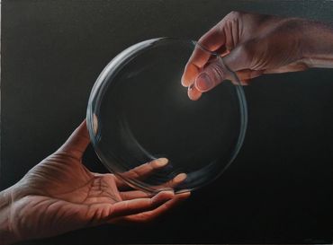 Pintura al óleo. Hiperrealismo. Manos sosteniendo óvulo y espermatozoide, fecundación, la creación