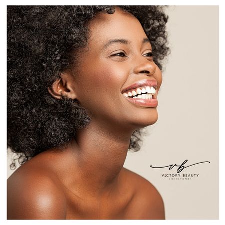 model is wearing LIQUID DIAMOND