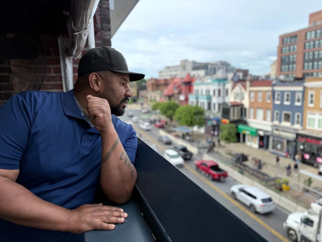 Kendesi Mohammed is a writer, interviewer, commentator, author, and artist.