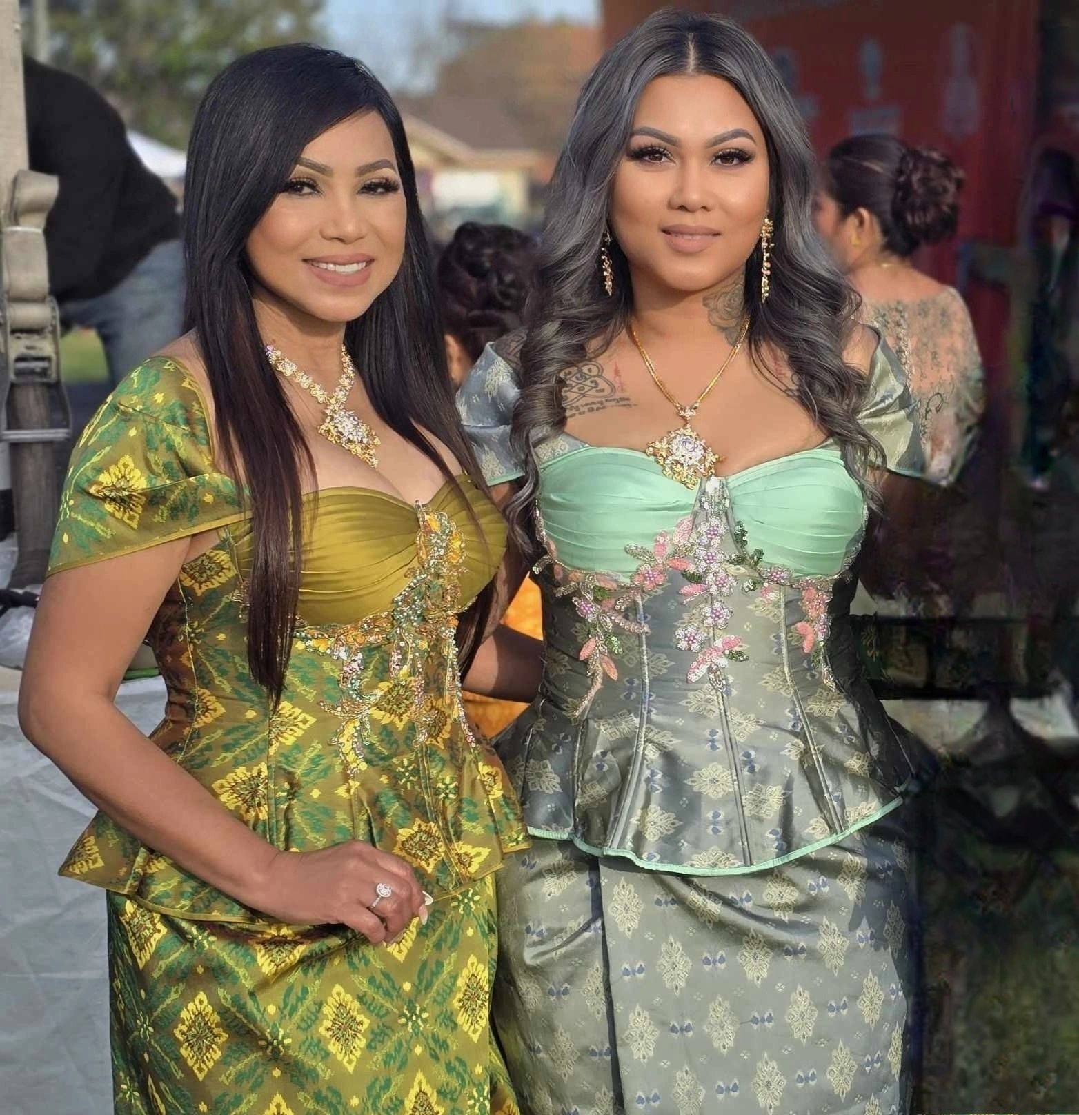 Elegant Cambodian Bridal Styles for Your Special Day, image size:1564x1616