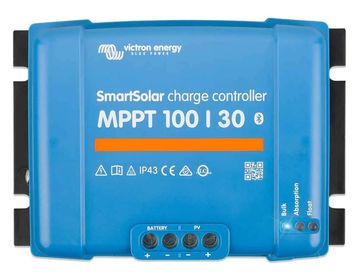 SmartSolar MPPT 100|30 charge controller.