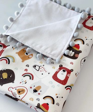 Cueiro flanelado com Pompom