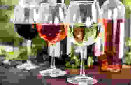 Appomattos River Wine Festival
White Wine Blush Wine White Wine
Wine to Purchase
Wine Tasting
Wine