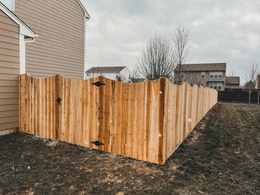 Scalloped Side by Side Fence Company in Avon, IN