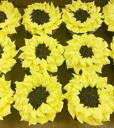 Yellow sunflower decorated cookies